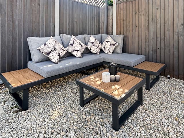 Garden | The Miners House, Deal