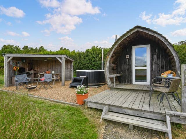 Exterior | The Hedgehog Pod - Glampio Cae Pella, Welshpool