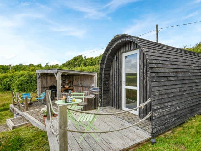 Exterior | The Owl Pod - Glampio Cae Pella, Welshpool