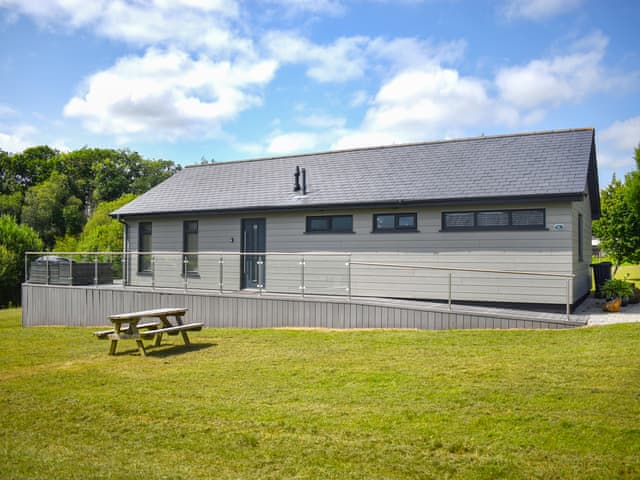 Exterior | Oak Park One - Oak Park Lakes, Tiverton