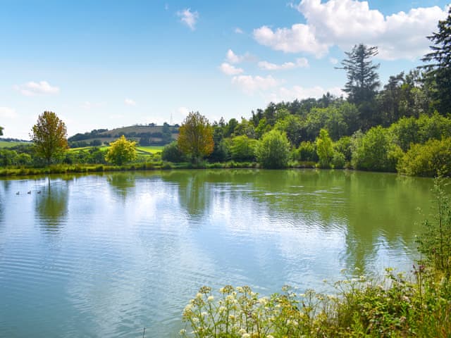 Surrounding area | Oak Park Two - Oak Park Lakes, Tiverton