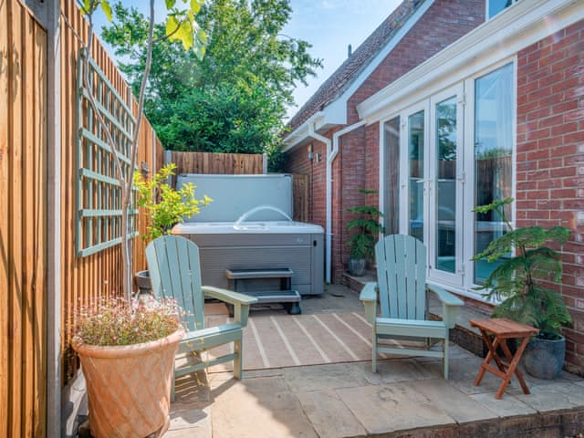 Hot tub | Harbord House, Colton