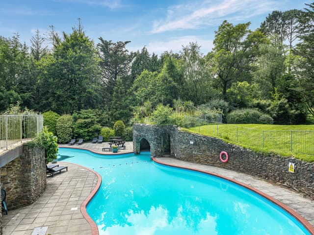 Surrounding area | Gamekeepers Hide, Ivybridge