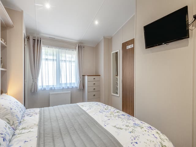 Double bedroom | Azure View, Corton