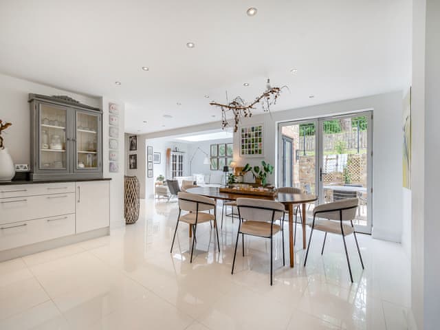 Dining Area | Fir Trees - Fir Tree Holidays, Crowborough