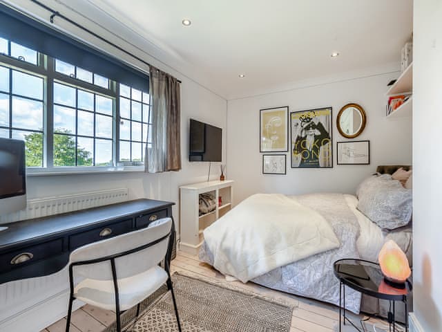 Double bedroom | Fir Trees - Fir Tree Holidays, Crowborough