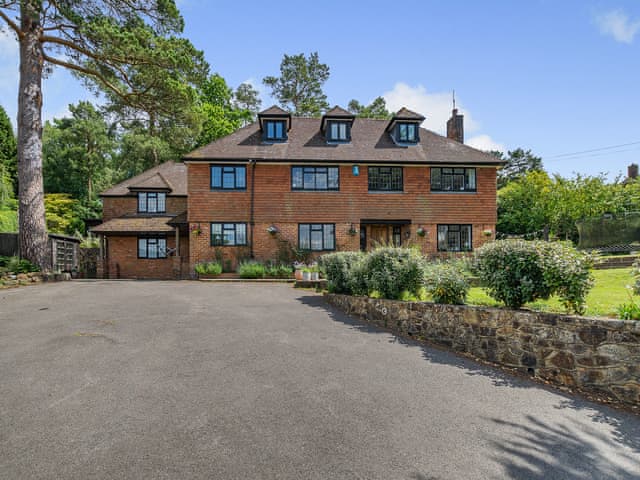 Exterior | Fir Trees - Fir Tree Holidays, Crowborough