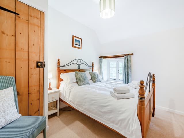 Double bedroom | Bourne Farm Cottage, Blandford Forum