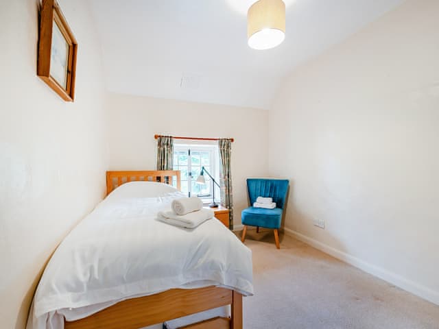 Single bedroom | Bourne Farm Cottage, Blandford Forum