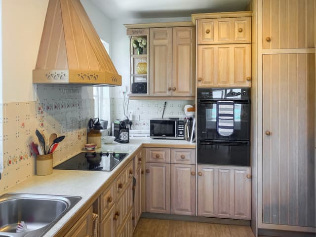 Kitchen | Lantreath, St Mawes