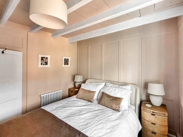 Double bedroom | Whalers Cottage, Whitby