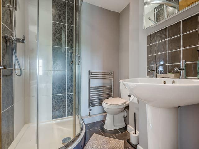 Bathroom | Number Two - Home Park Cottages, Helstone, Camelford