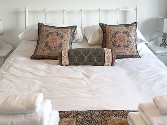 Double bedroom | Boxkite - Furley Cottages, Membury, near Axminster