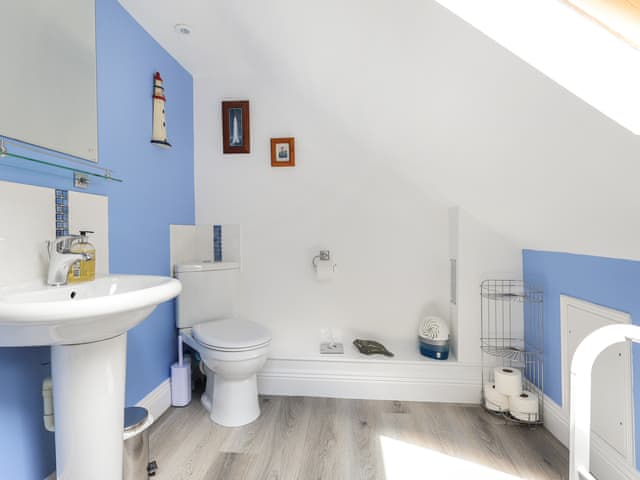 Bathroom | Four Oaks, Kintbury, near Newbury