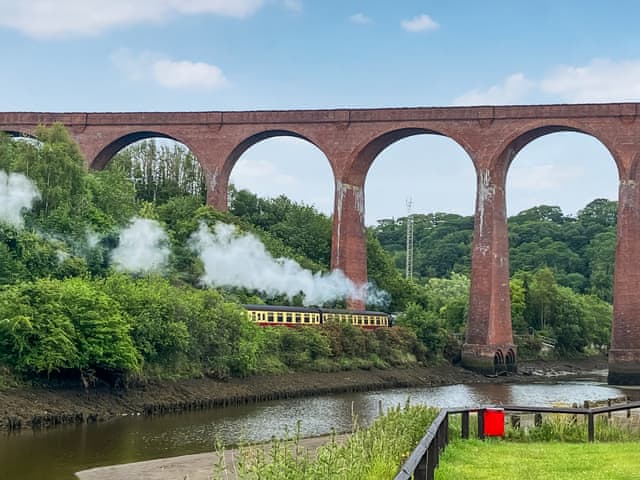 Surrounding area | Hey Ho Cottage, Whitby