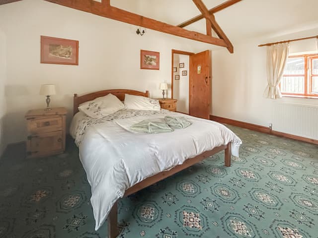 Double bedroom | Parlour Cottage, Evershot, near Dorchester