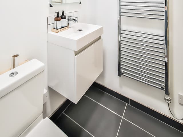 Bathroom | Sea View, St. Leonards-On-Sea