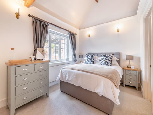 Double bedroom | The Pool House - Whitmoor Farm, Woking, near Guildford