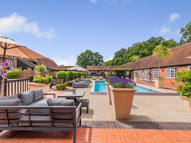 Outdoor | The Pool House - Whitmoor Farm, Woking, near Guildford