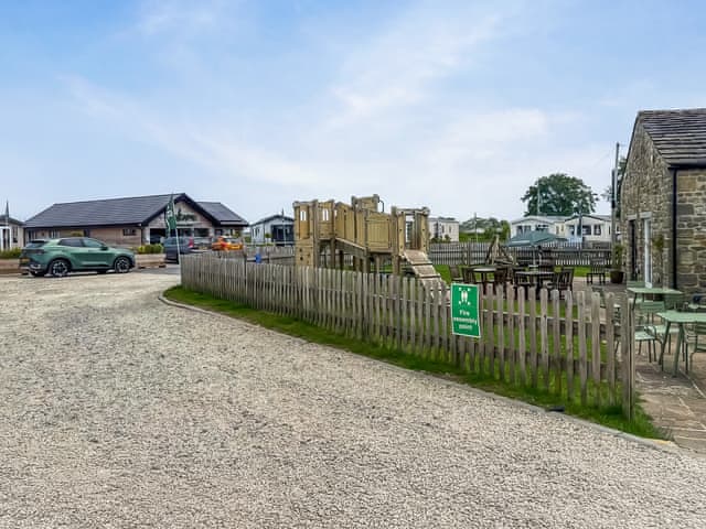 Setting | Swaledale 5, Tosside, near Settle