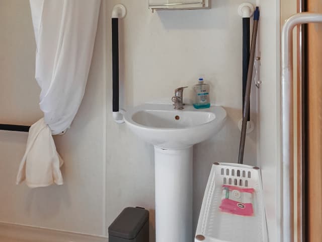 Bathroom | Home from Home, Watchet, Somerset