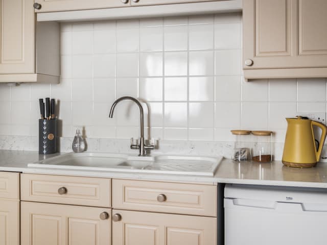 Kitchen | Chapel Court Apartment, Barnard Castle