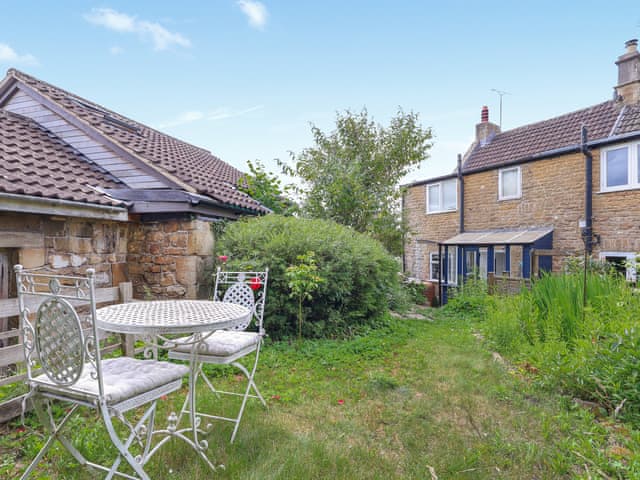 Outdoor | Crumble Cottage, Bradford-on-Avon