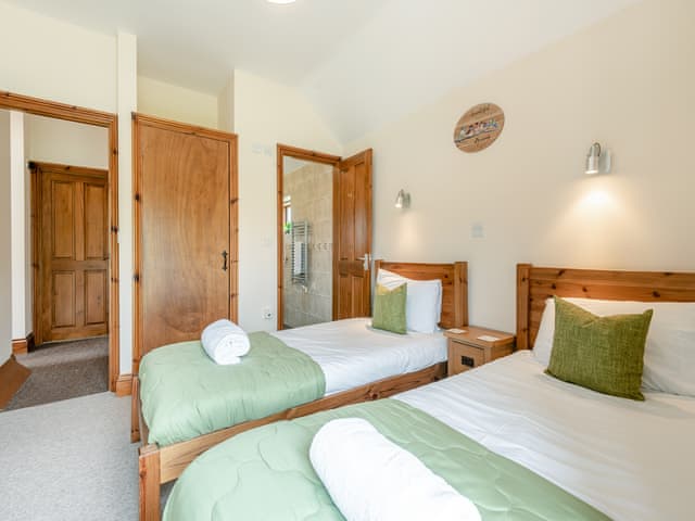 Twin bedroom | Helena - The Victorian Barn, Blandford Forum