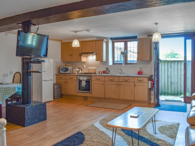 Kitchen | Shire Cottage - Liskeard Retreats, Liskeard