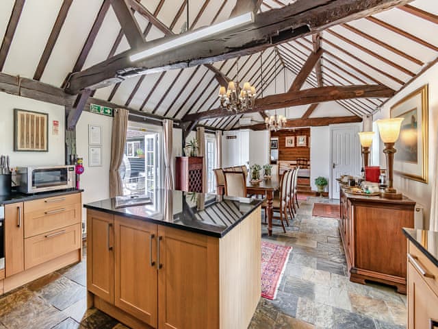 Kitchen | The Barn - Whitmoor Farm, Woking, near Guildford