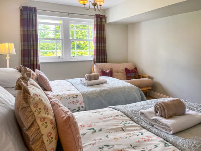 Twin bedroom | Gillhead Farm Cottage, Matterdale End