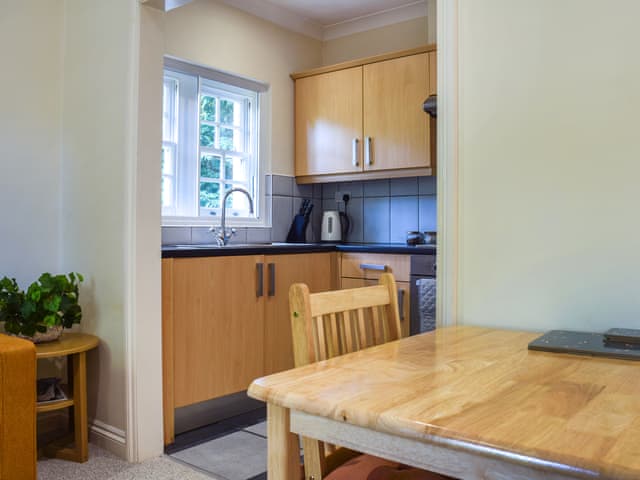 Kitchen/diner | The Coach House Flat 1 - The Coach House, Tetsworth, near Oxford