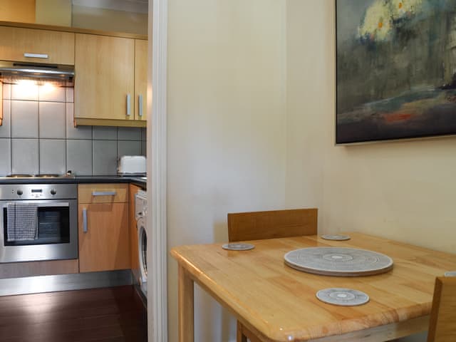 Kitchen/diner | The Coach House Flat 2 - The Coach House, Tetsworth, near Oxford