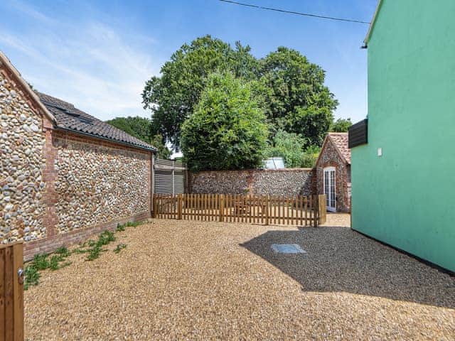 Outdoor | Rose Cottage, South Creake