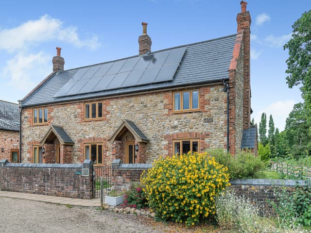 Exterior | Plumtree - The Victorian Barn, Blandford Forum