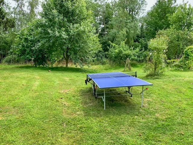 Table tennis in orchard | Heron Barn - Penn Estate, Hollingbourne