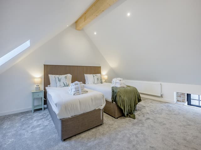 Twin bedroom | The Stone Barn, East Firsby