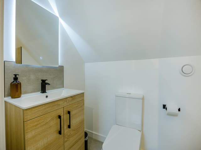 Shower room | The Stone Barn, East Firsby