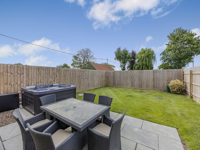 Garden | The Stone Barn, East Firsby