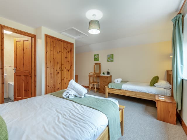 Twin bedroom | Jasmine - The Victorian Barn, Blandford Forum