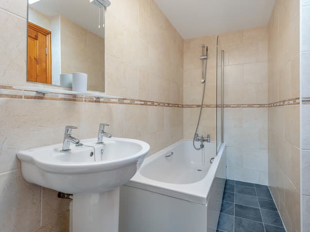 Bathroom | Jasmine - The Victorian Barn, Blandford Forum