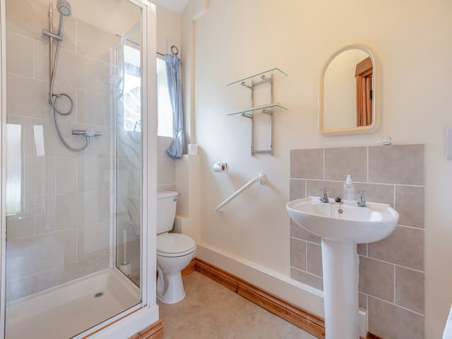 Bathroom | Lodge - The Victorian Barn, Blandford Forum