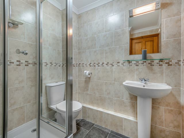 Bathroom | Lodge - The Victorian Barn, Blandford Forum