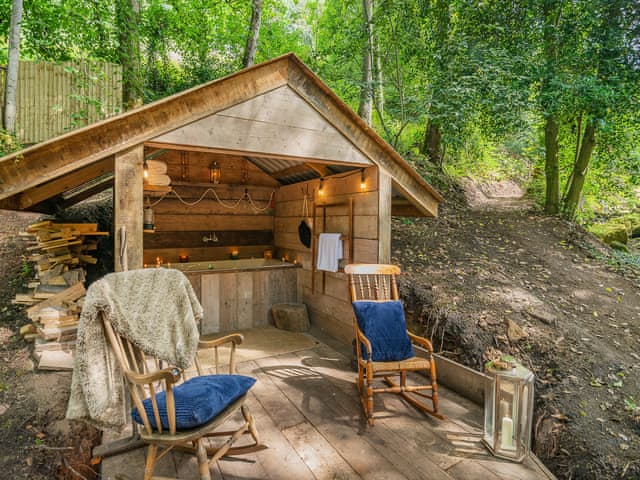 The Bath Hut | The Woodland Loft, Hebden Bridge
