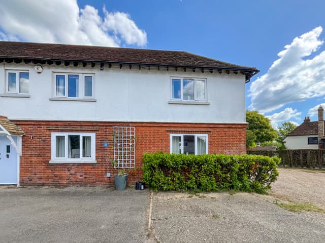 Exterior | Tigers Rest, Harvel, near Meopham