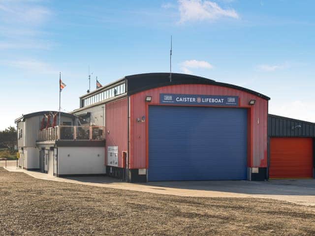 Surrounding area | Coastguard Cottage, Caister-on-Sea, near Great Yarmouth