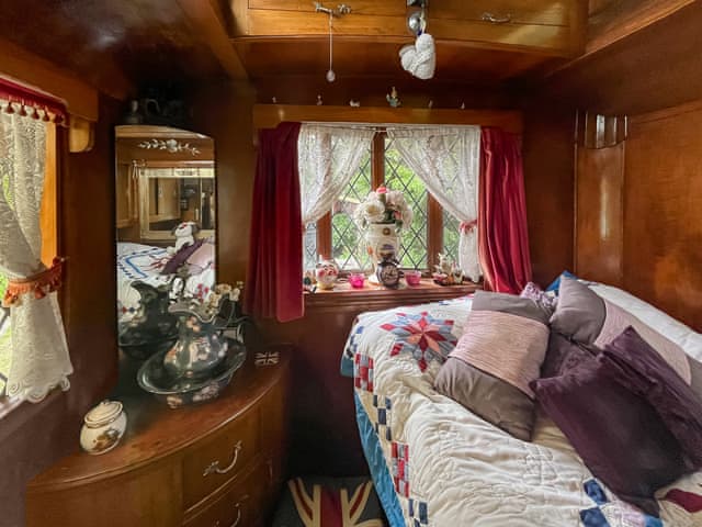 Double bedroom | Romney Wagon, Hailsham