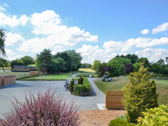Surrounding area | Fairways Retreat 3 - Cottingham Parks, Cottingham