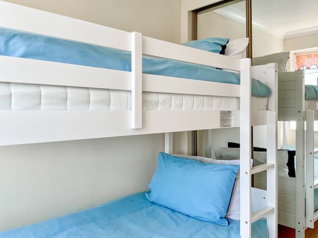 Bunk bedroom | Harbourside, Poole