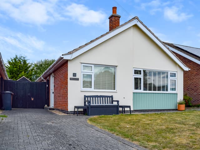 Exterior | Pinecote, Bottesford